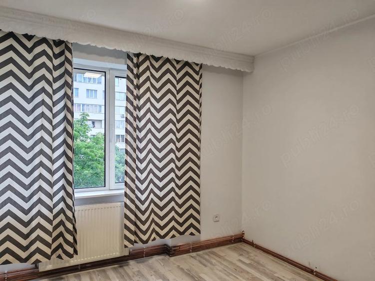 Apartament cu 3 camere semidecomandat în Central