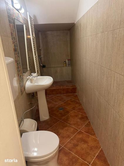 Casă cu 4 camere cu Teren 257 Mp în Grivița