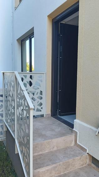 Apartament cu 3 camere decomandat în Găgeni
