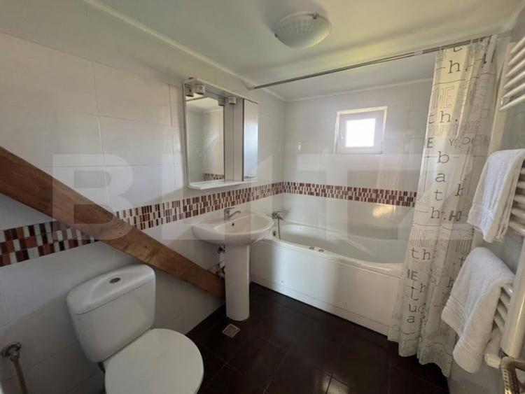 Apartament cu 3 camere semidecomandat, mobilat în Fabric