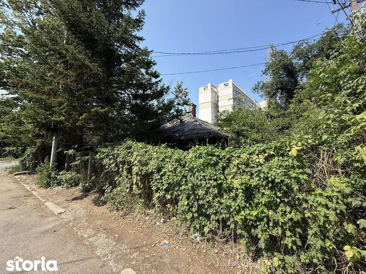 Teren de 678 mp, în Tătărași
