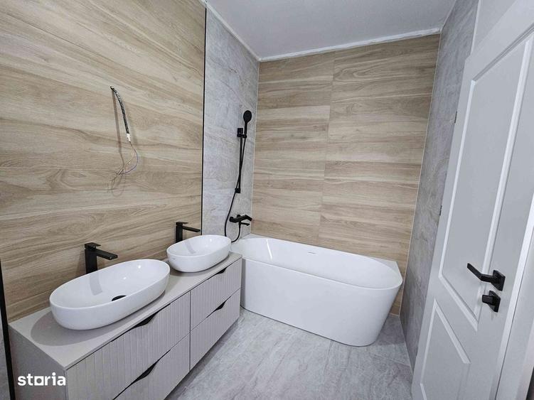 Casă cu 4 camere cu Teren 470 Mp în Oncea