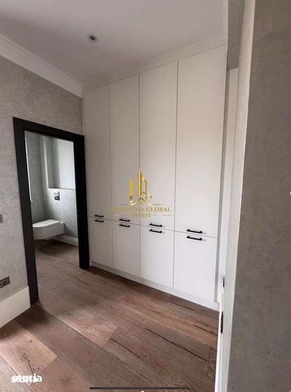 Casă cu 6 camere cu Teren 500 Mp în Șcheia