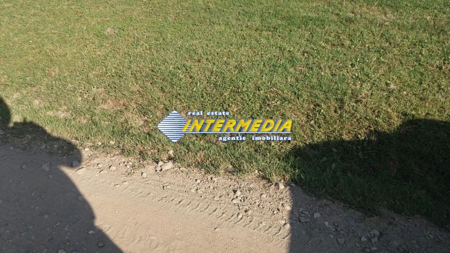Teren Construcții intravilan de 750 mp, în Sud-Est