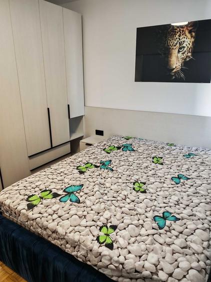 Apartament cu 2 camere semidecomandat, mobilat în Muncii