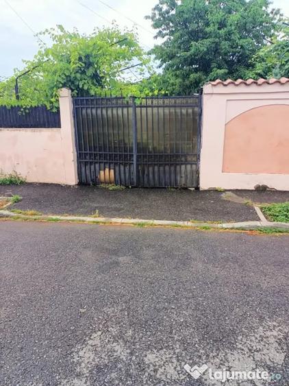 Casă cu 7 camere în Central