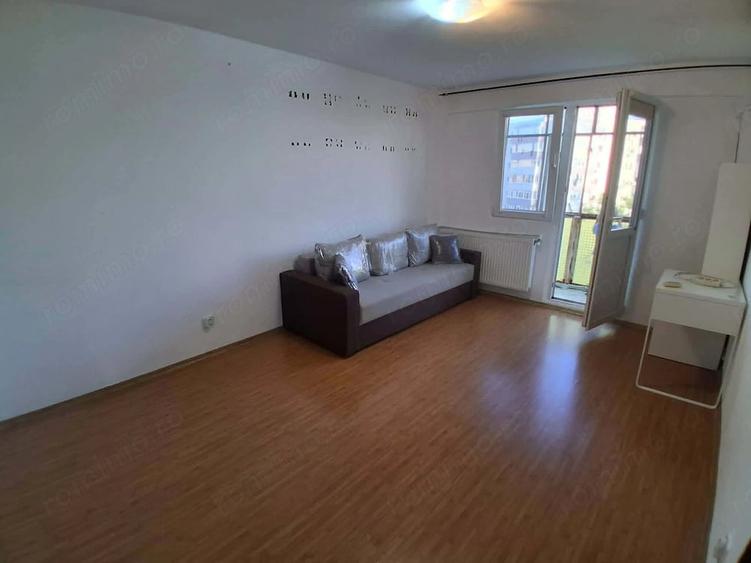 Apartament cu 2 camere decomandat în Veteranilor