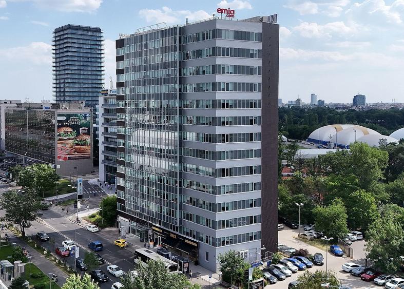 Birou, de 7,600 mp, în Aviației