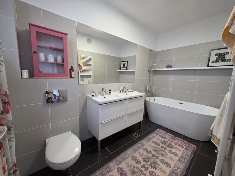 Duplex cu 4 camere cu Canalizare în Borhanci