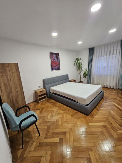 Apartament cu 2 camere decomandat în Ultracentral