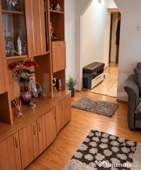 Apartament cu 2 camere semidecomandat în Central