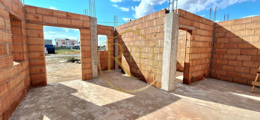 Duplex cu 3 camere cu Canalizare în Giroc