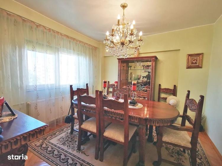 Apartament cu 4 camere în Ultracentral