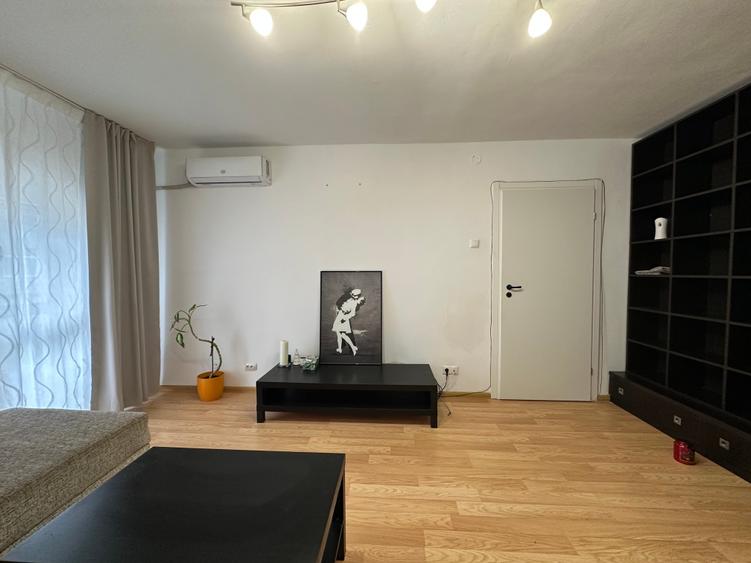 Apartament cu 2 camere decomandat în Tineretului