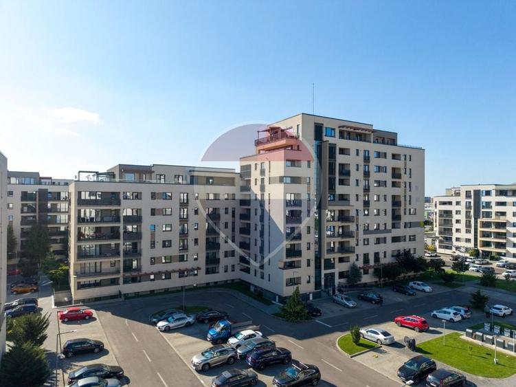 Apartament cu 2 camere decomandat, mobilat în Tractorul