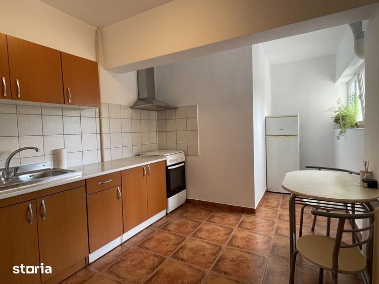 Garsonieră în Calea București