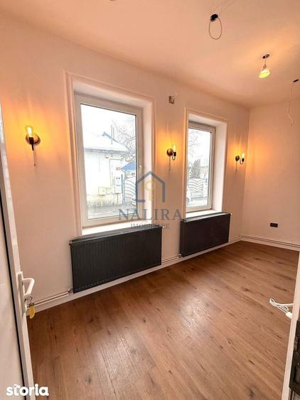 Casă cu 3 camere cu Teren 298 Mp în Central