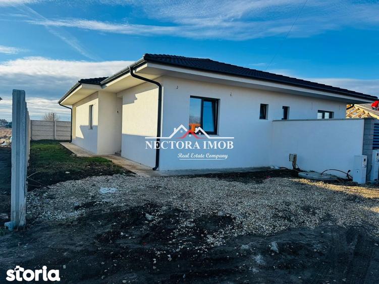 Casă cu 3 camere cu Teren 250 Mp în Nojorid