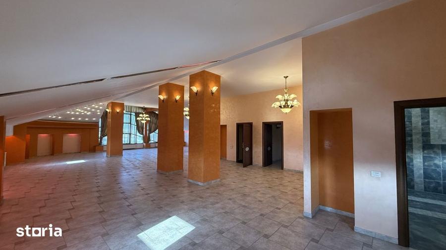 Casă cu 7 camere cu Piscina în Ferentari