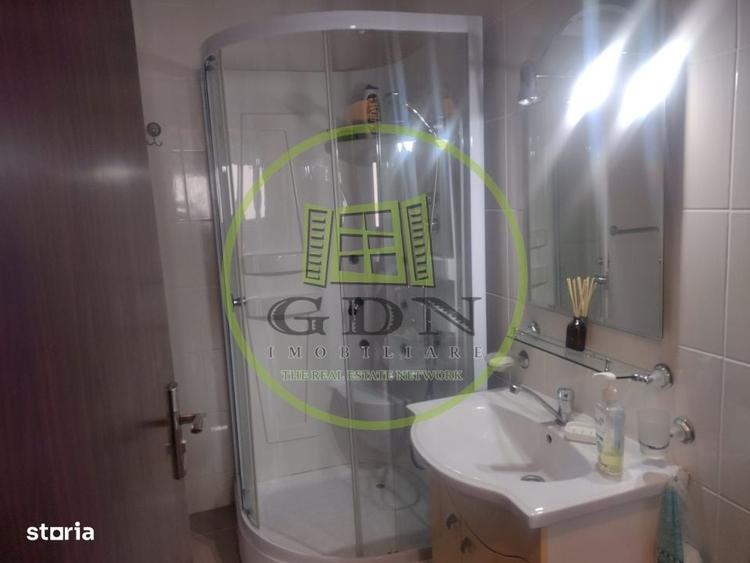 Apartament cu 2 camere decomandat în Predeal