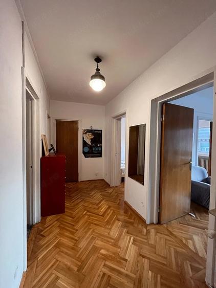 Apartament cu 2 camere decomandat în Cișmigiu