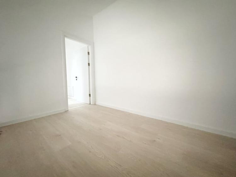 Apartament cu 3 camere în Giroc