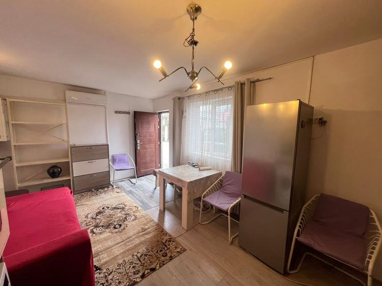 Apartament cu 2 camere decomandat, mobilat în Calea Moinești