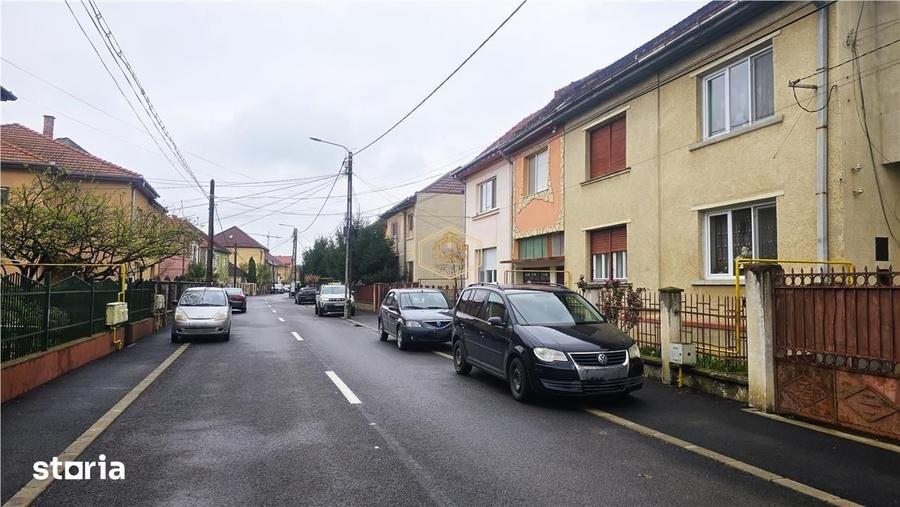 Casă cu 2 camere cu Teren 489 Mp în Ștrandului