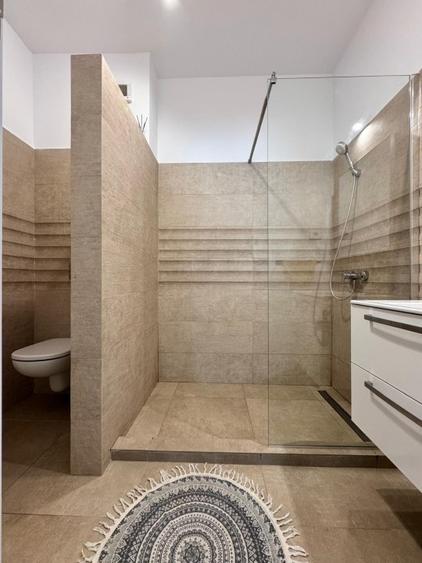 Apartament cu 2 camere, mobilat în Central