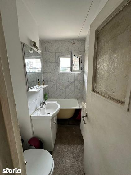 Apartament cu 2 camere semidecomandat în Mircea cel Bătrân