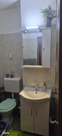 Apartament cu 3 camere decomandat în Mărășești