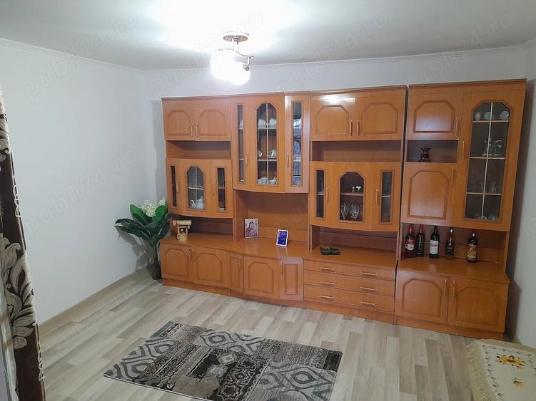 Casă cu Teren 2200 Mp în Războieni