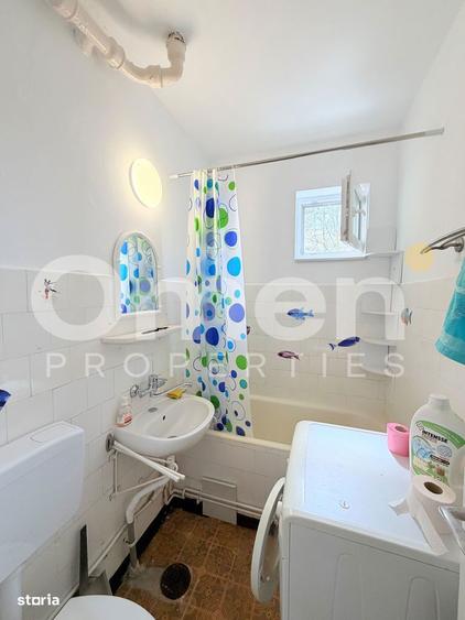 Apartament cu 3 camere în Săsar