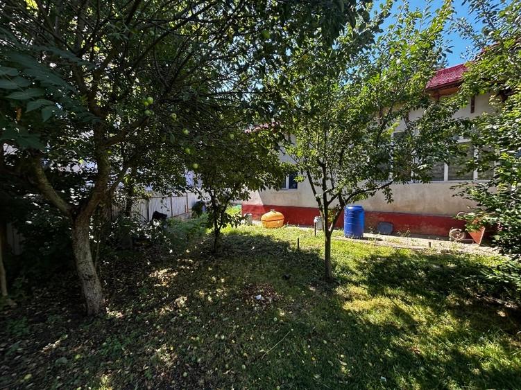 Teren Construcții intravilan de 815 mp, în Central