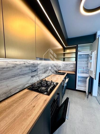 Apartament cu 2 camere semidecomandat, mobilat în Aradului