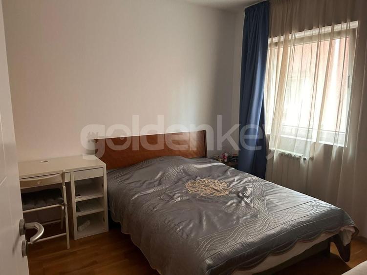 Apartament cu 4 camere decomandat, mobilat în Pipera