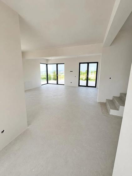 Vila premium Dezmir I 214 mp utili I 107 mp terase I panorama superba - 9