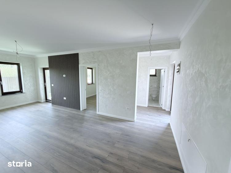 Casă cu 4 camere cu Teren 300 Mp în Central