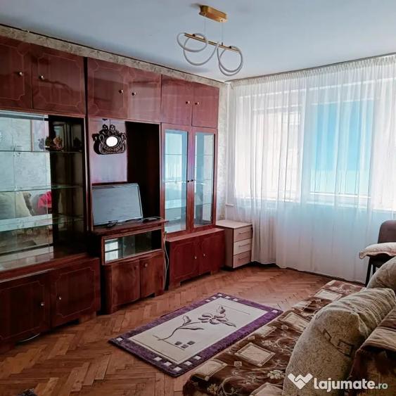 Apartament cu 2 camere decomandat în Cișmigiu