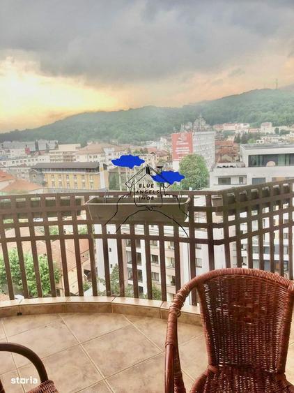 Apartament cu 3 camere, mobilat în Bartolomeu