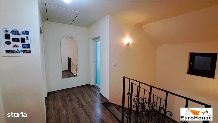 Casă cu 4 camere în Central