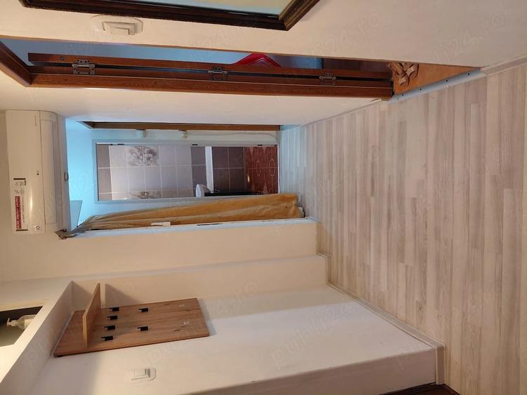 Apartament cu 2 camere decomandat în Republicii