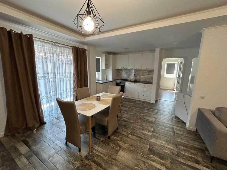 Apartament cu 2 camere decomandat în Florești