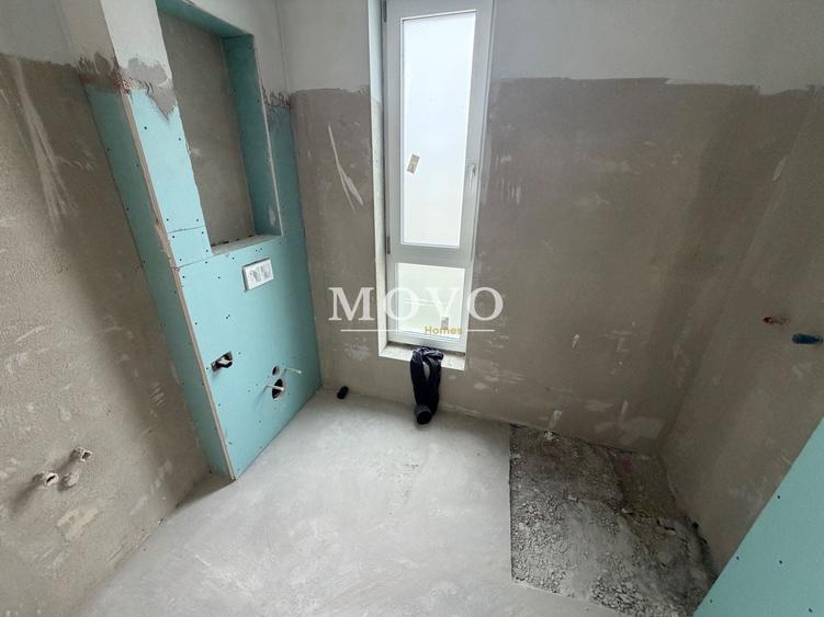 Duplex cu 4 camere cu Canalizare în Moșnița Nouă