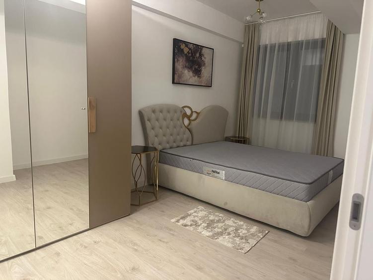 Apartament cu 3 camere, mobilat în Pipera