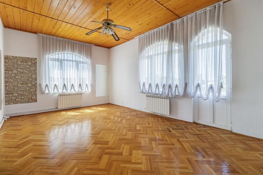 Casă individuală cu 11 camere cu Piscina în Corbeanca