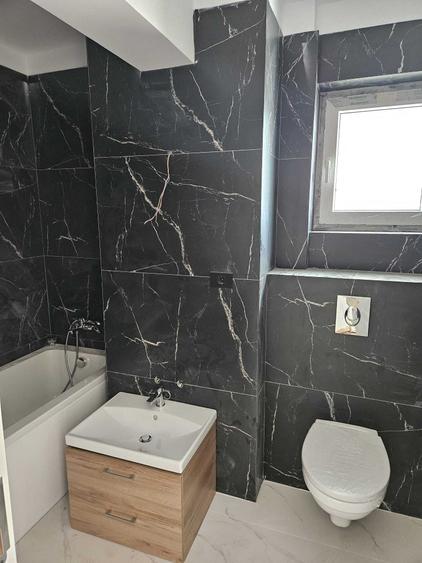 Apartament cu 3 camere decomandat în Prelungirea Ghencea