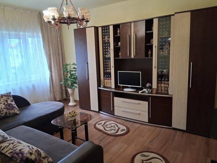 Apartament cu 2 camere decomandat în Ultracentral