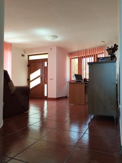 Casă cu 5 camere cu Teren 1193 Mp în Turda