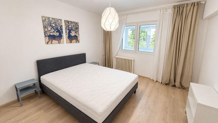 Apartament cu 3 camere decomandat în Timpuri Noi
